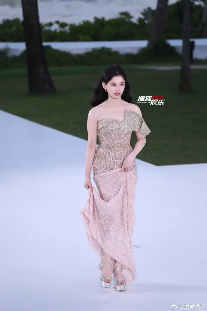 龙珠传奇下载界面